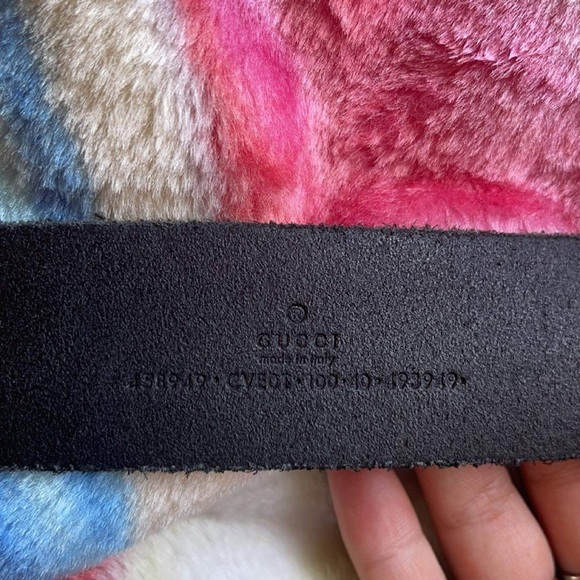 Brand new Gucci belt comes with dust bag & box - Picture 3 of 4
